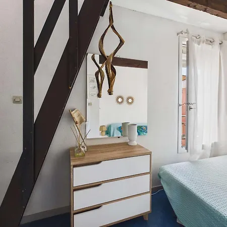 Maison Mitoyenne Avec Piscine - 4 Pers. - Fr-1-326-878 *